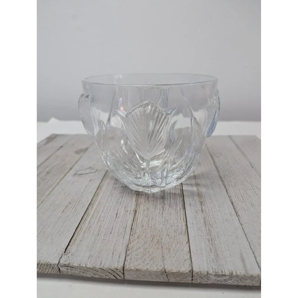 Vintage 24% Lead Crystal Raised Tulips Teleflora Bowl Cache Made In France